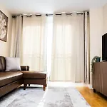 Luxury 2 Bed With Free Parking And Netflix 利兹